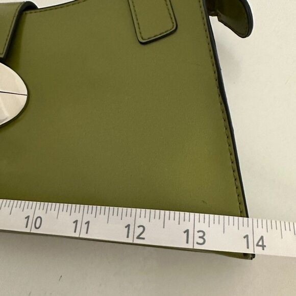 Guess Vintage Y2K Green Patent Leather Shoulder Bag G Logo Buckle Purse 2000s - Picture 13 of 15